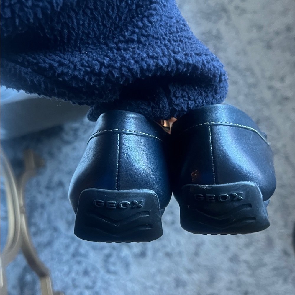 Geox Respira Navy Leather Loafers- Sz 37- NWOT - Picture 4 of 11